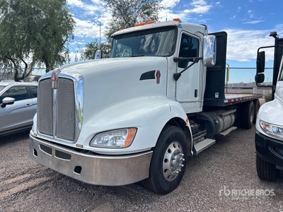 2015 Kenworth T660 6x4 Autocarro cassone fisso