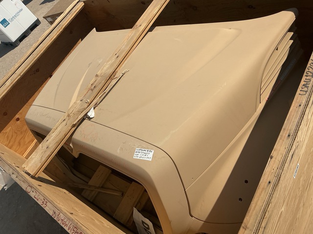 Navistar Defense 2596482C95 Trimmed Truck Hood