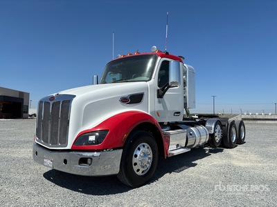 2019 Peterbilt 579 8x4 Tri/A Day Cab Truck Tractor