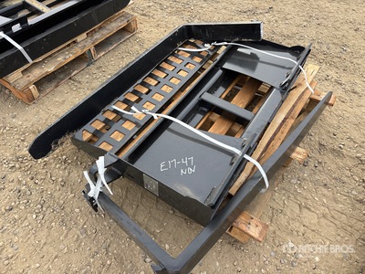 2026 Skyway WSSBF-1150 45 in Skid Steer Forks (Unused)