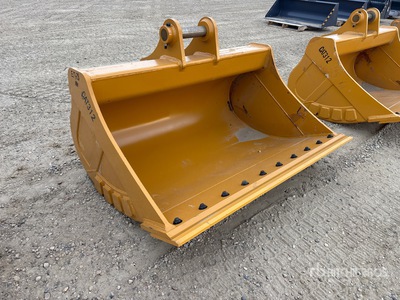 2026 Warrior WBMCC12-1550 61 in Q/C Cleanup Excavator Bucket - Fits Cat 312 / 12 - 14 ton (Unused)