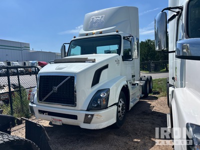 2015 Volvo VNL64 6x4 T/A Day Cab Truck Tractor