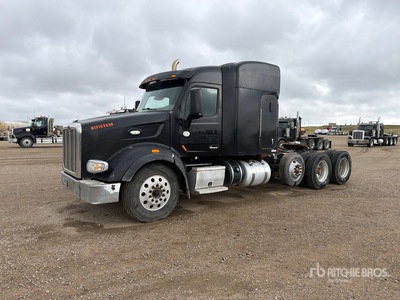 2016 Peterbilt 567 8x4 Ciągnik siodłowy z kabiną sypialną Tri/A