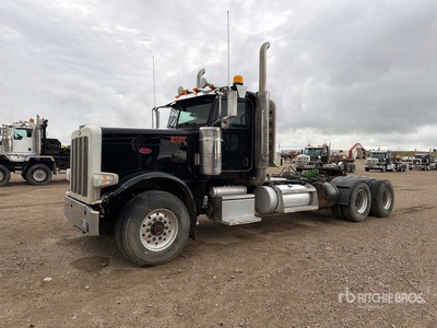 2014 Peterbilt 388 6x4 Ciągnik siodłowy T/A z kabiną dzienną