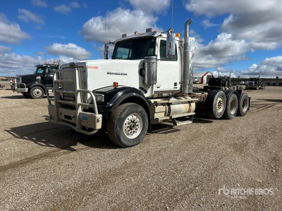 2014 Western Star 4900FA 8x4 Cabeza Tractora Cabina Corta