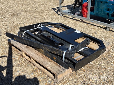 2026 GIYI GY-FR47 47 in Mini Dingo Skid Steer Forks (Unused)