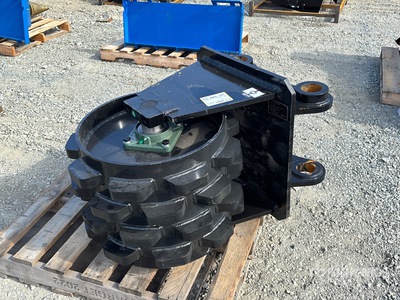 2026 GIYI GY-W320 20 in Roue de compactage pour pelle - Fits Cat 320 (Unused)