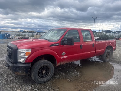 2014 Ford F-350 4x4 Crew Cab Pickup