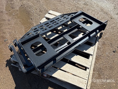 2026 GIYI GY-DHC Skid Steer Forks (Unused)