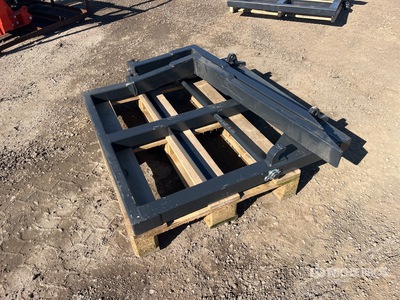 1100 mm Tractor Pallet Forks (Unused)