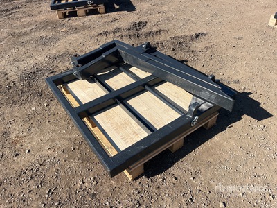 1100 mm Tractor Pallet Forks (Unused)