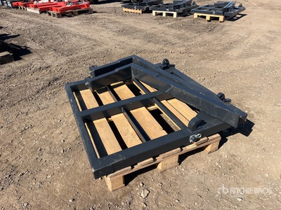 1100 mm Tractor Pallet Forks (Unused)