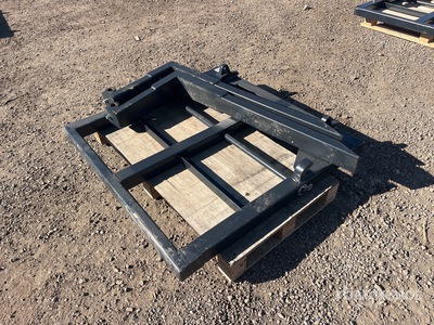 1100 mm Tractor Pallet Forks (Unused)