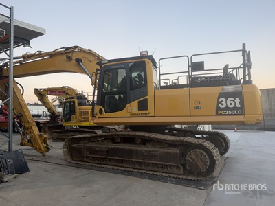 2016 Komatsu PC350LC-8MO Tracked Excavator