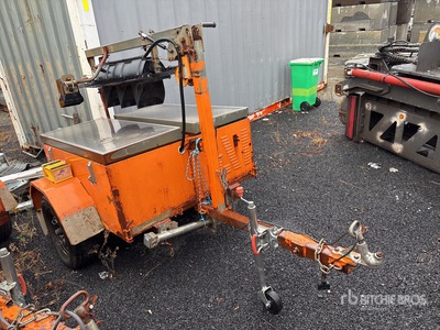 2007 S/A Traffic Light (Inoperable)