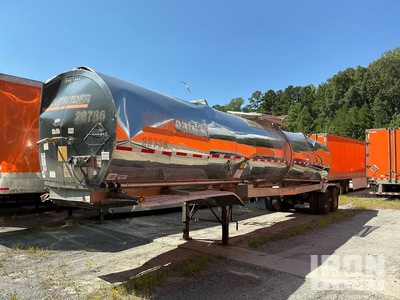 2015 Brenner 7000 gal T/A Przyczepa cysterna