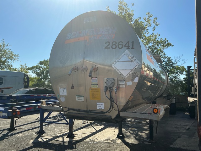 2012 Polar T/A Tanker Trailer