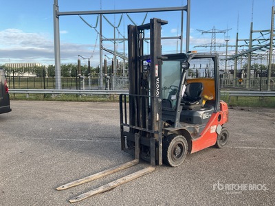 2012 Toyota 02-8FDF20 2000 kg Wózek widłowy