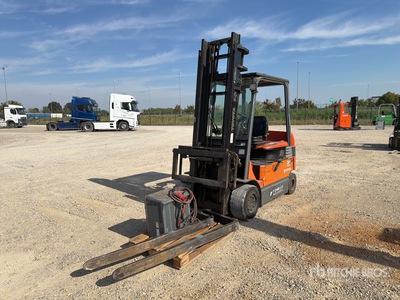 2007 Toyota 7-FBMF-30 3000 kg Electric Forklift