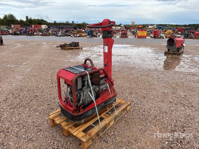 2015 Wacker Neuson DPU4545Hech Plaque Vibrante Vibratory Plate Compactor (Inoperable)