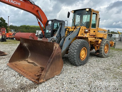 1995 Volvo L90C Wiellader