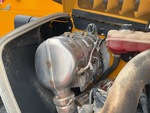 Engine with Exhaust System