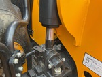 Hydraulics with Frame Leveling Cylinders