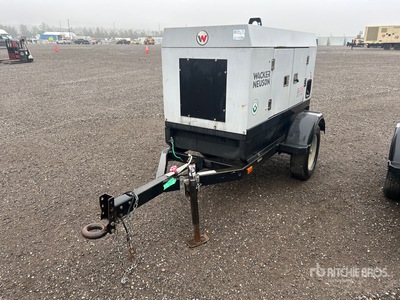 Wacker Neuson G25 19.5 kW 発電機セット (250-749 kw/310-950 kva)