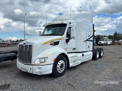 2015 Peterbilt 579 6x4 Ciągnik siodłowy T/A z kabiną sypialną