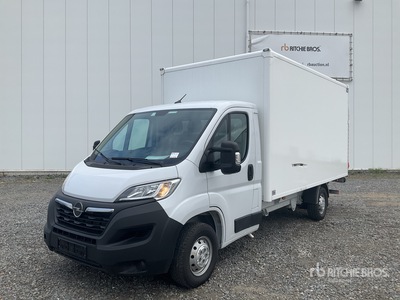 2024 Opel Movano 2.2 103 KW KO/LBW L4 - Box body with tail lift L4 Van Truck