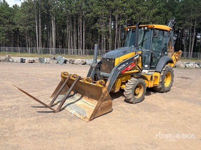 2016 John Deere 310SLHL 4x4 Retroexcavadora