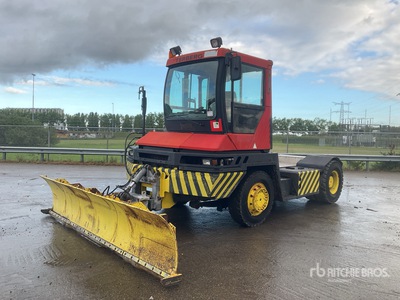 1999 Terberg RT 4x4 Spotter Truck