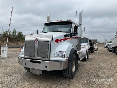 2015 Kenworth T880 6x4 Cabeza Tractora Cabina Corta