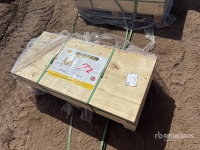 2026 EMC LB9200 Quantity of (5) Ratchet Binders & Quantity of (10) Transport Chains (Unused)