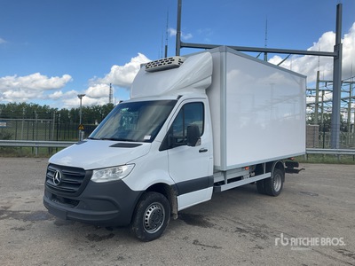 2024 Mercedes-Benz Sprinter 4x2 Refrigerated Truck
