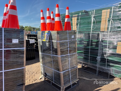 Quantity of (250) 2026 EMC SC28L 28 in Cônes d'autoroute (Unused)
