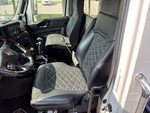 Cab with Seats/armrests