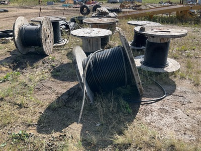 Quantity of Heavy Duty Cable