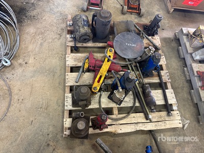 Quantity of Hydraulic Bottle Jacks