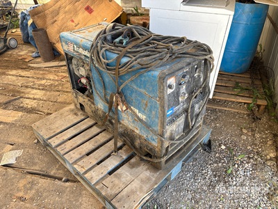 Miller Trailblazer 302 Stick Engine Driven Welder