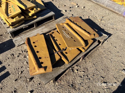 Quantity of (7) Scraper Routing Bits Pièces divers (Unused) - Fits Caterpillar