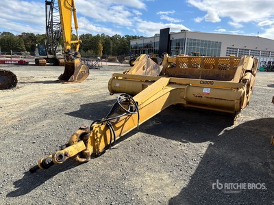 2005 John Deere 1810E 4 Tire Hydraulic Pull Scraper