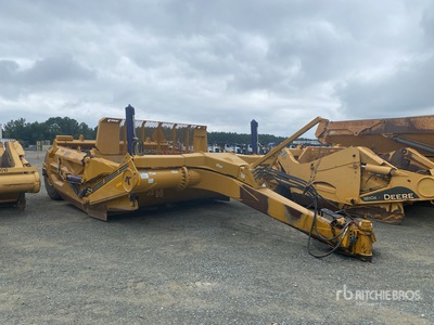 2022 K-TEC 1228 4 Tire Hydraulic Pull Scraper