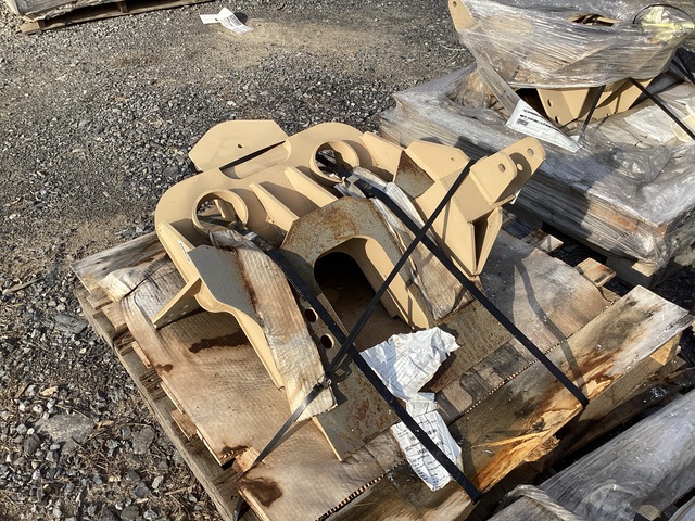 (4) Navistar Defense 3872013C1 Vehicular Structural Frame Sections