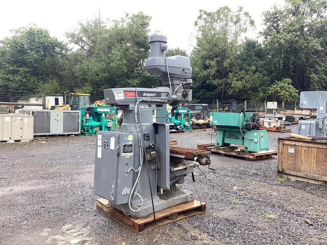 Bridgeport Series II STD Turret Milling Machine