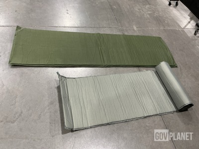(101) Self-Inflating Sleeping Mats