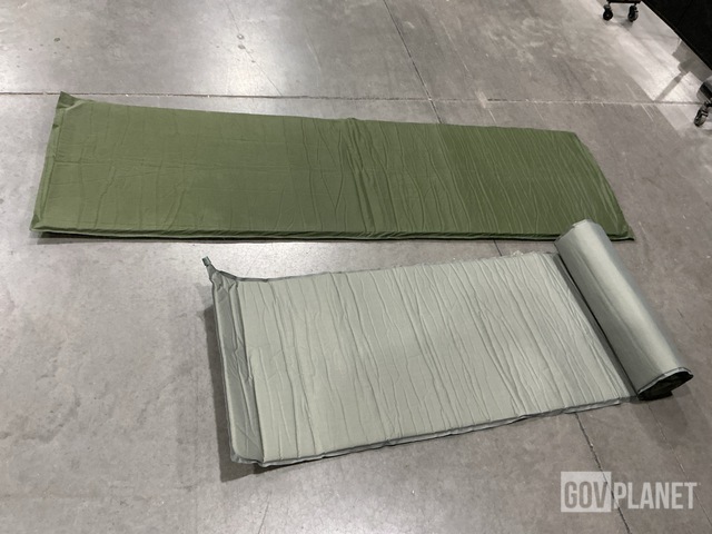 (101) Self-Inflating Sleeping Mats