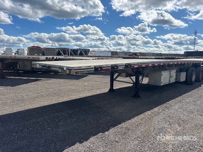 2013 MAC 32 ft Tri/A B-Train Lead Flatbed Trailer