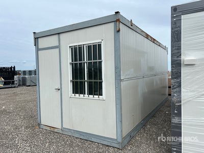 19 ft x 8 ft 3 in Frameless Bureau mobile