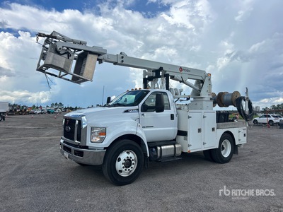 2023 Posi-Plus 35 ft on 2023 Ford F-750 4x2 Cable Placer Bucket Truck